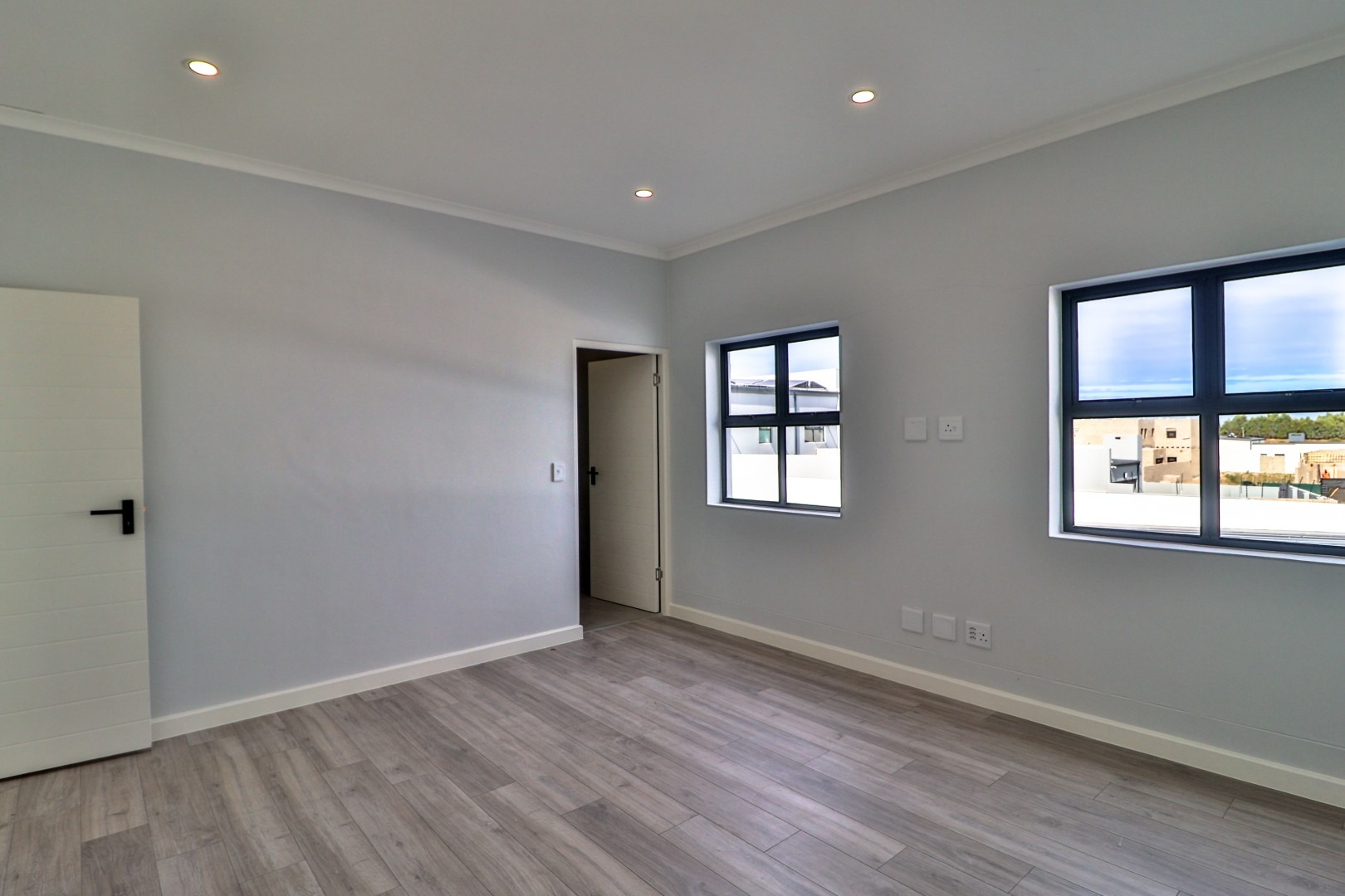 4 Bedroom Property for Sale in Sandown Western Cape